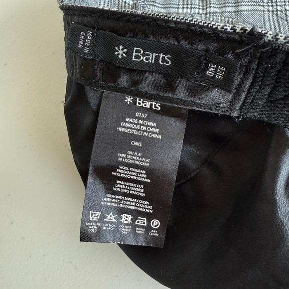 Barts Black and White Plaid Hat - Picture 13 of 16